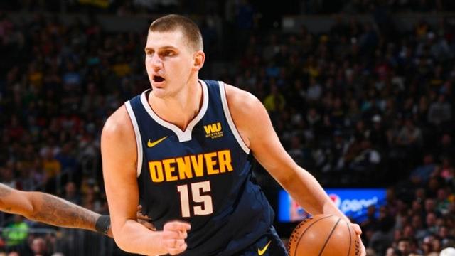 仅在绿茵场 仅在绿茵场