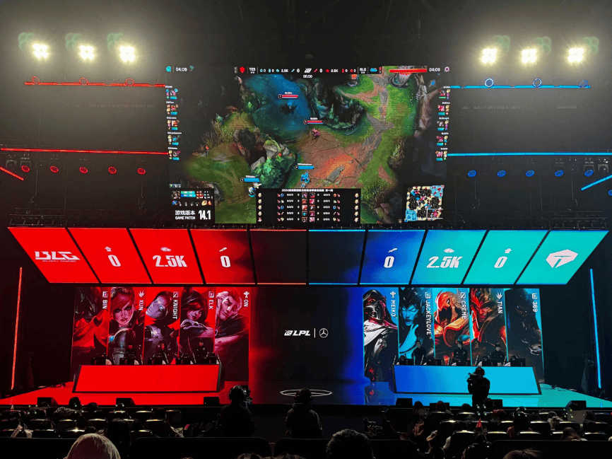 练与努力中 练与努力中