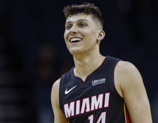 让我们仔细 让我们仔细