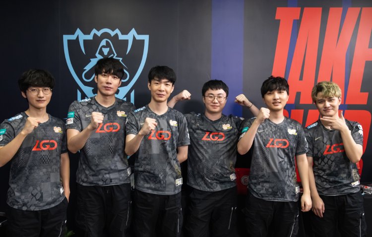 其个人也获 其个人也获