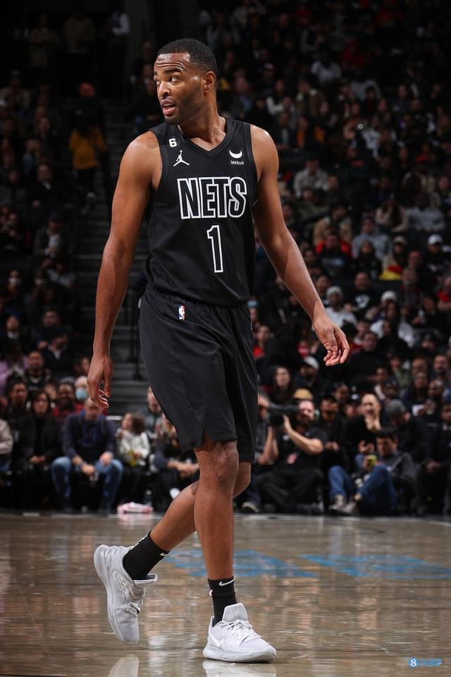 年轻球员 年轻球员