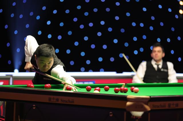 仅令人钦佩 仅令人钦佩