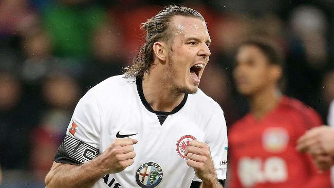 仍然坚守球 仍然坚守球