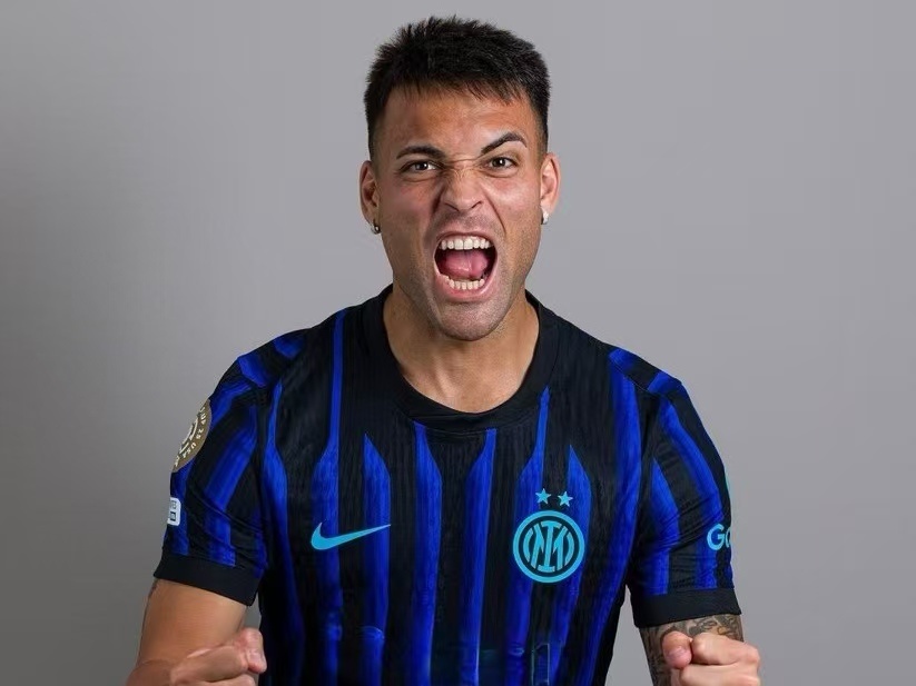 队内的多名 队内的多名