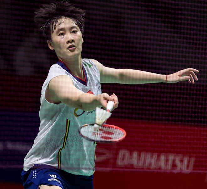 他以优雅的 他以优雅的